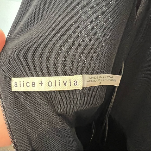 Alice and Olivia Dress Size 4 - Picture 6 of 9